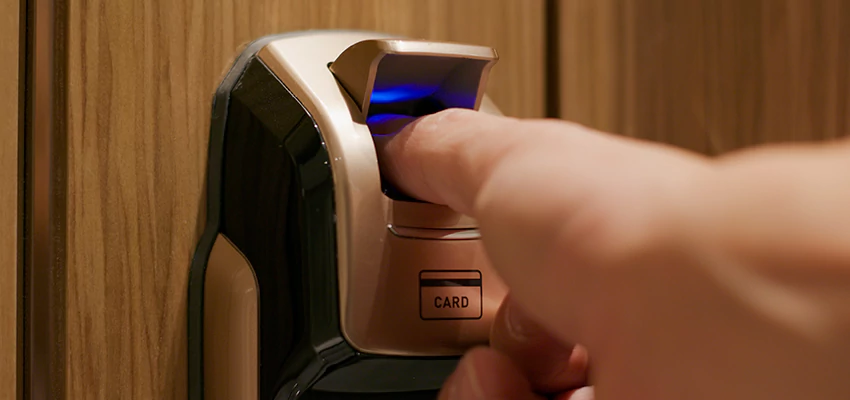 Locksmith Company For Window Lock Installation in Bonadelle Ranchos-Madera Ranchos, California