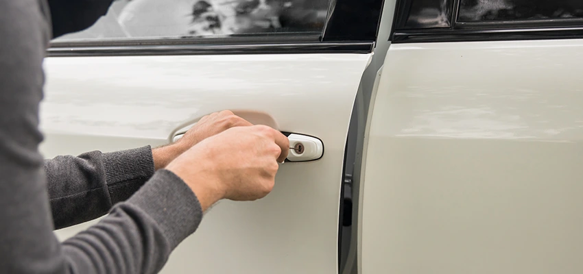 Unlock Car Door Service in Bonadelle Ranchos-Madera Ranchos, CA